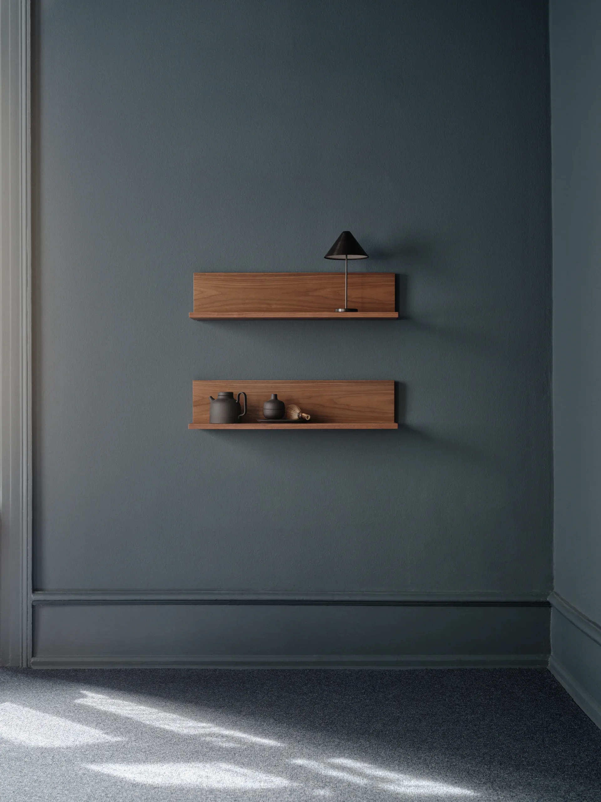 Tana wall shelf 75 cm, Walnut New Works