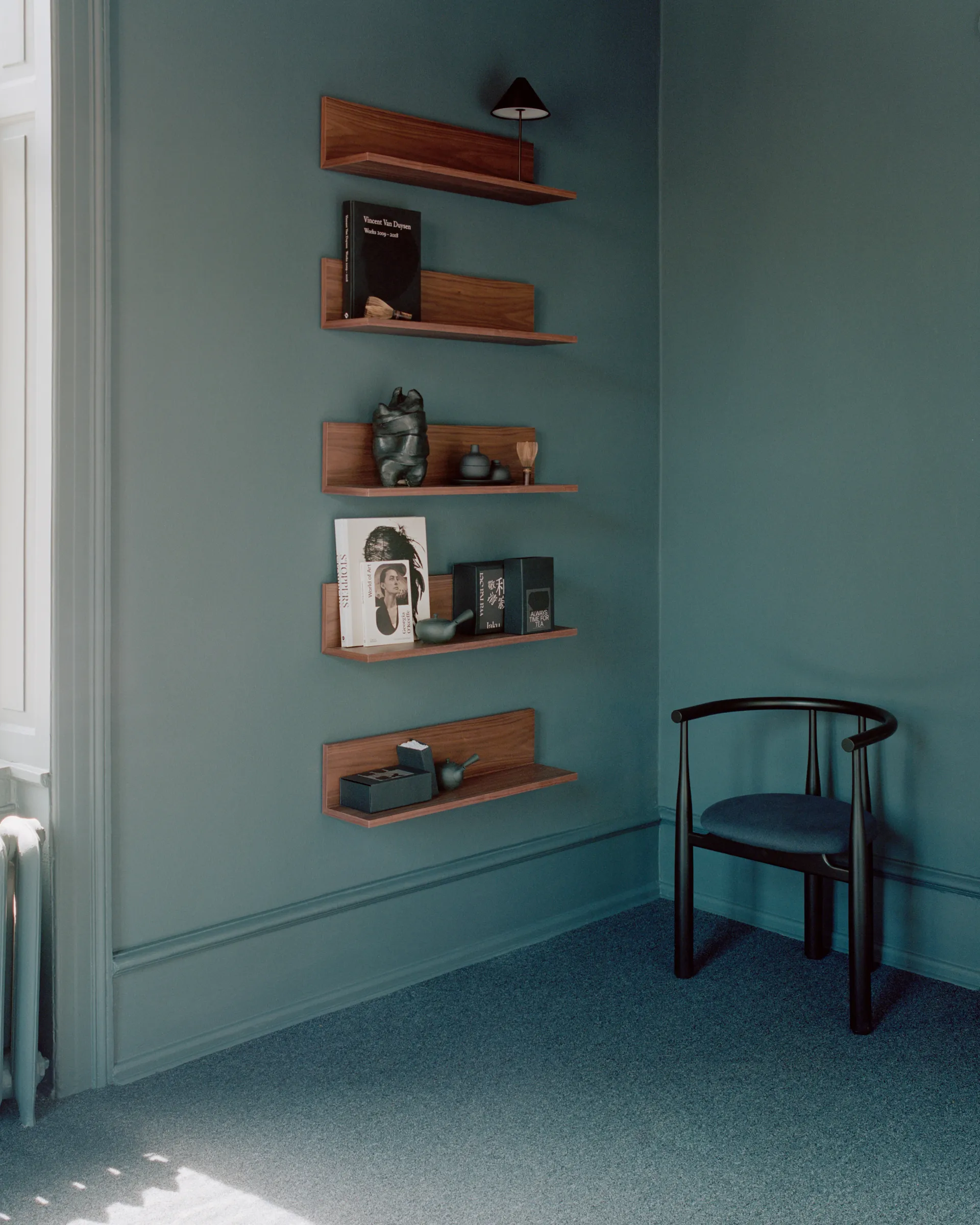 Tana wall shelf 75 cm, Walnut New Works