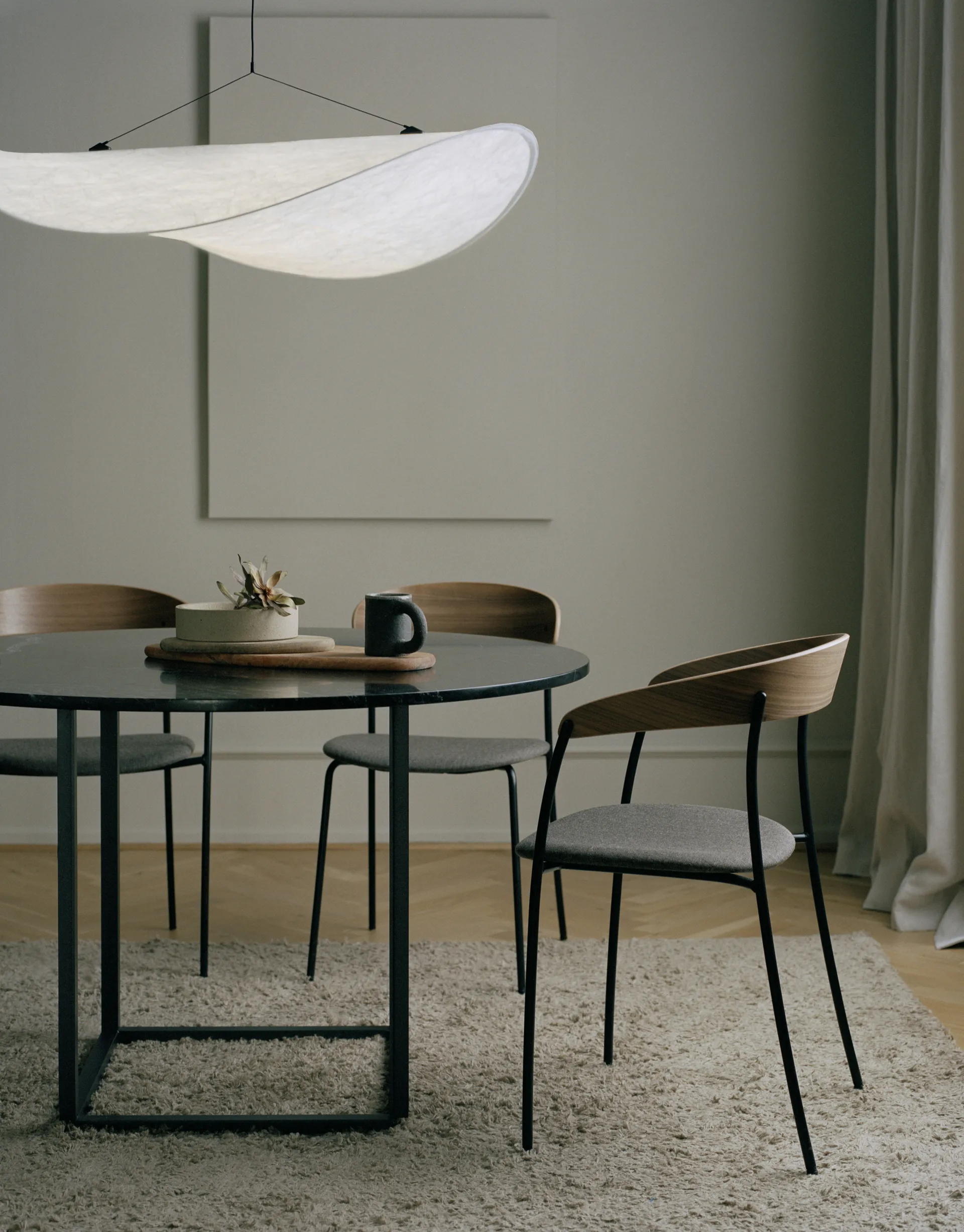 Tense Pendant, White, Ø120 New Works