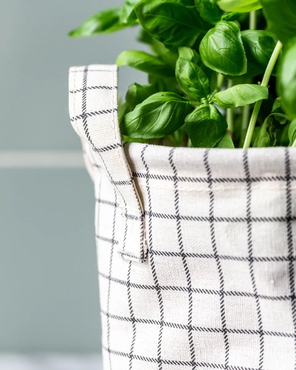 Basket storage basket, Grey Nicolas Vahé