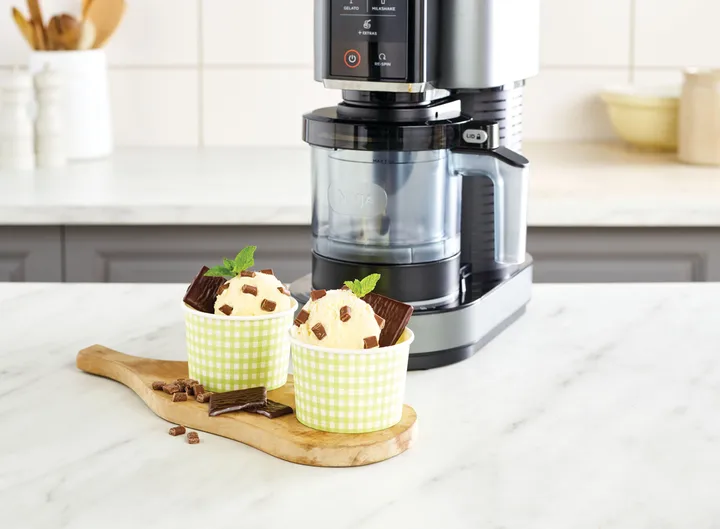 Ninja CREAMi NC302EU ice cream and dessert maker from Ninja