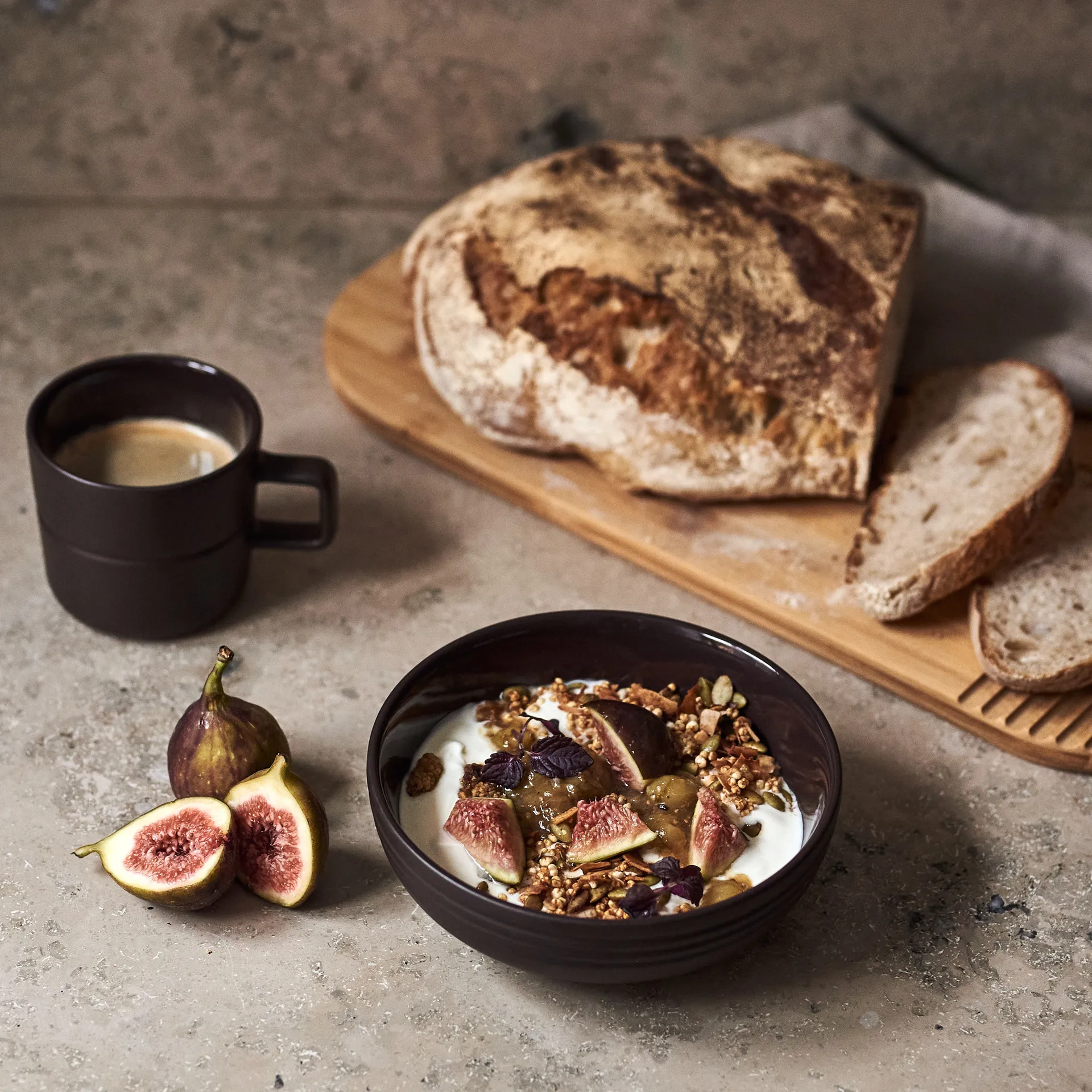 Lines mug 30 cl, brown NJRD