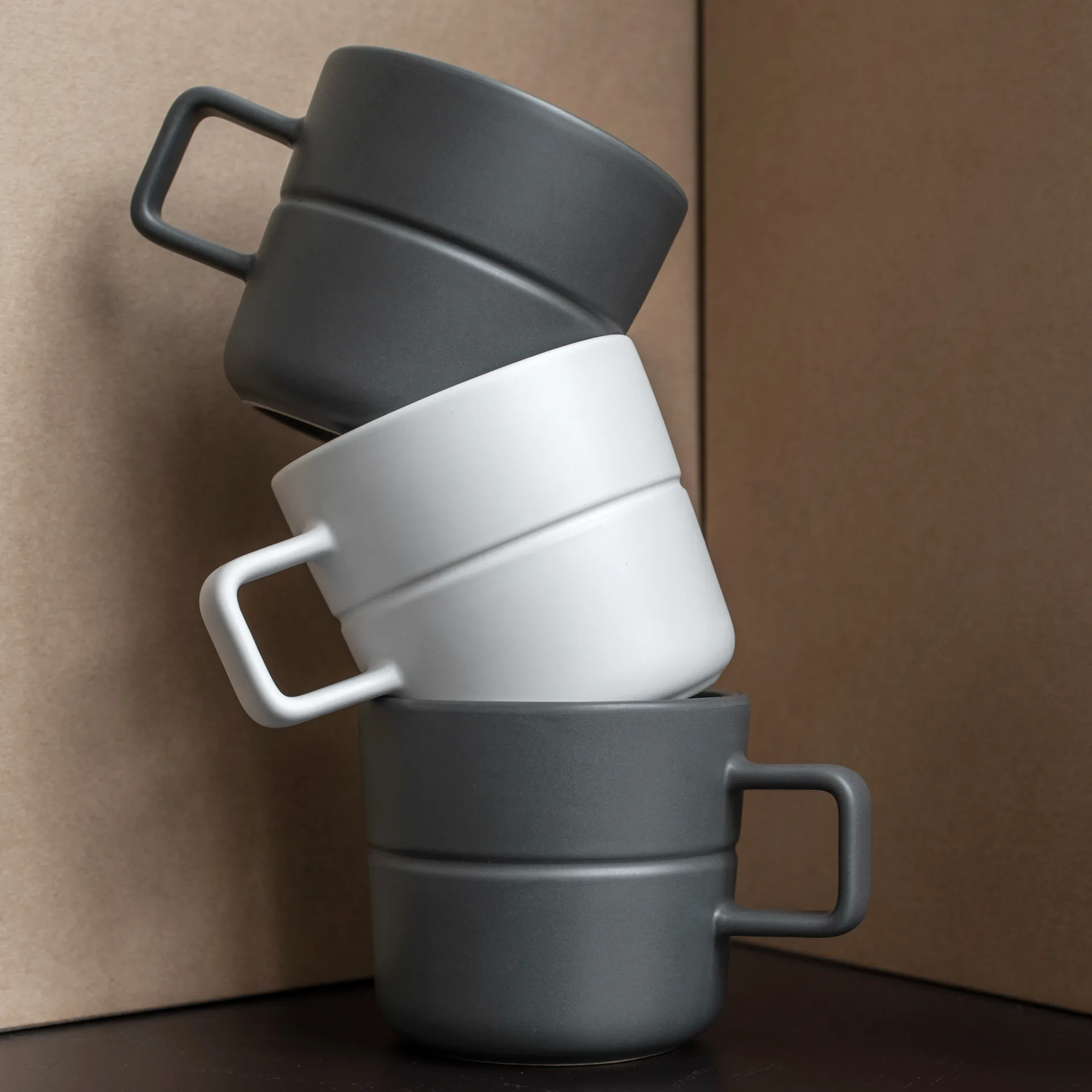 Lines mug 50 cl, dark grey NJRD