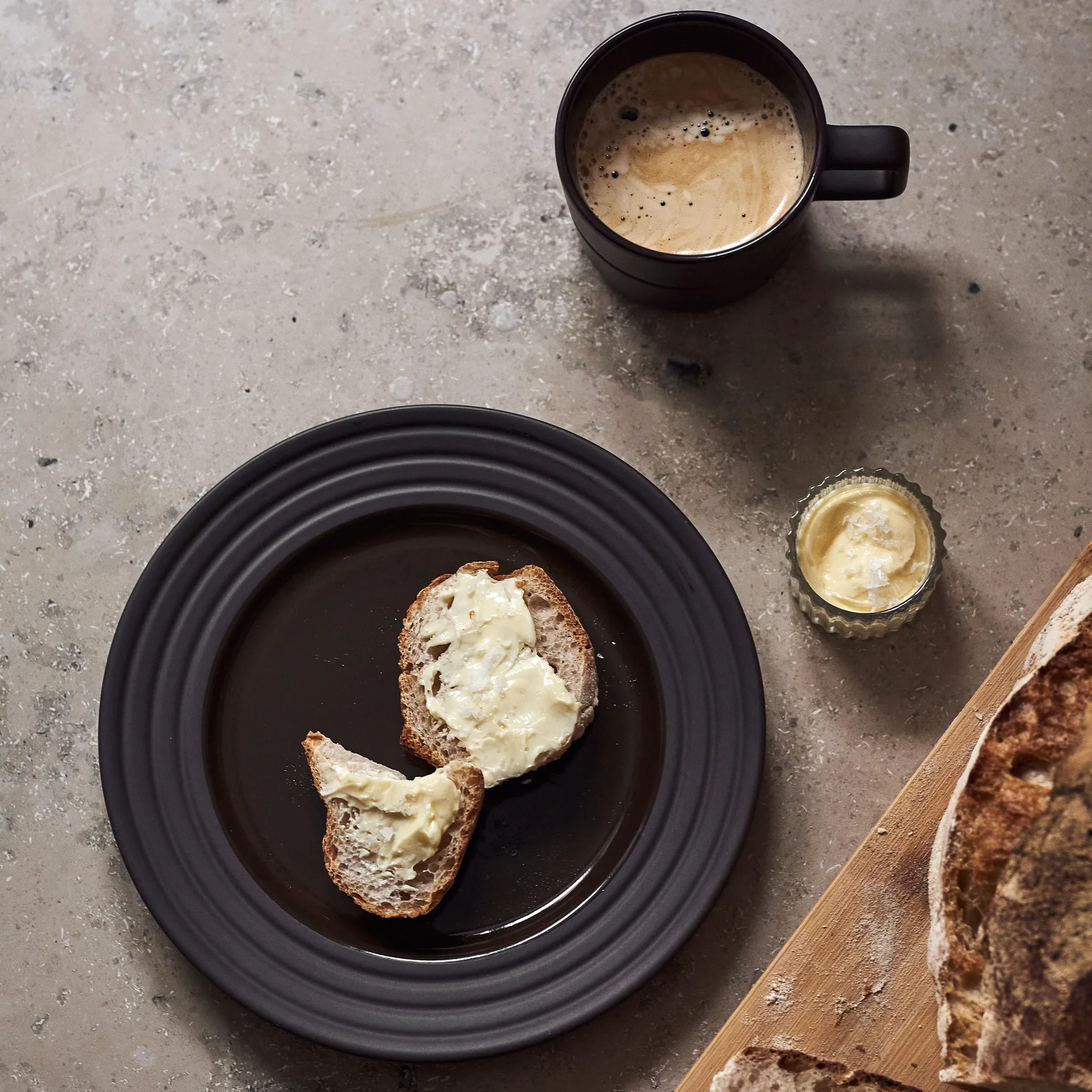 Lines small plate Ø21 cm, brown NJRD