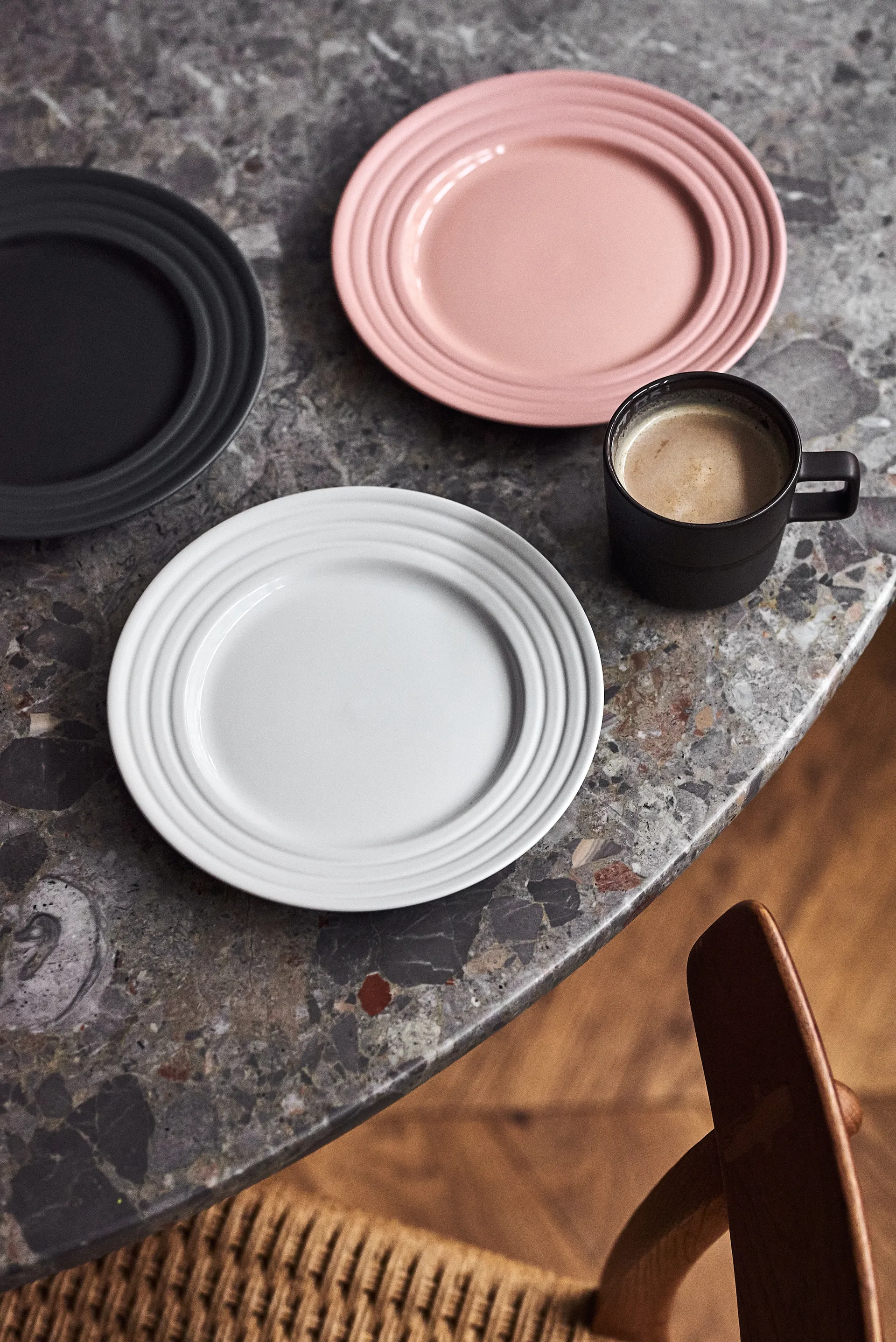 Lines small plate Ø21 cm, pink NJRD