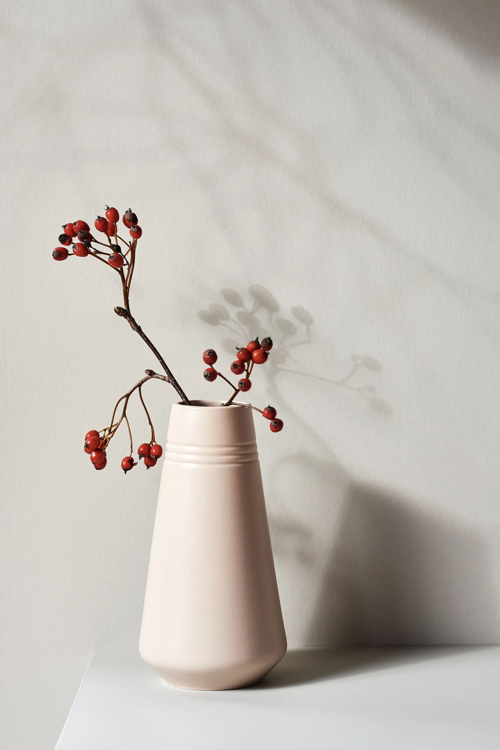 Lines vase 22 cm, Beige NJRD