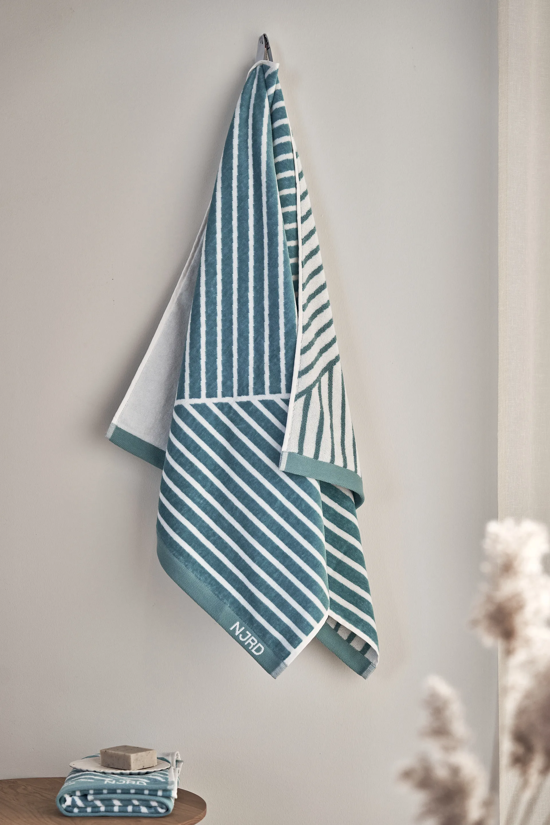 Stripes bath towel 70x140 cm Special Edition 2022, Turquoise NJRD