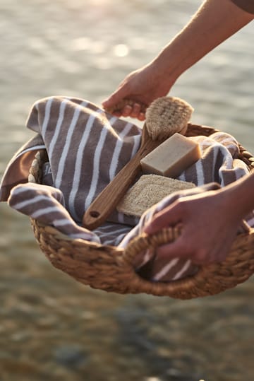 Stripes towel 50x70 cm - Beige - NJRD