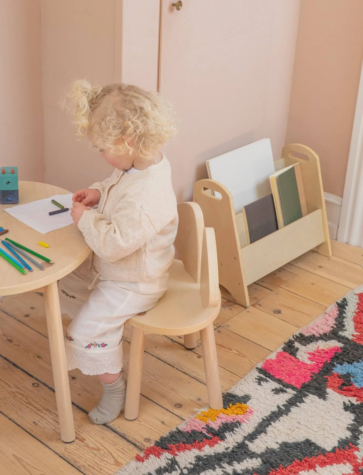 Book holder bookshelf for children, Birch Nofred