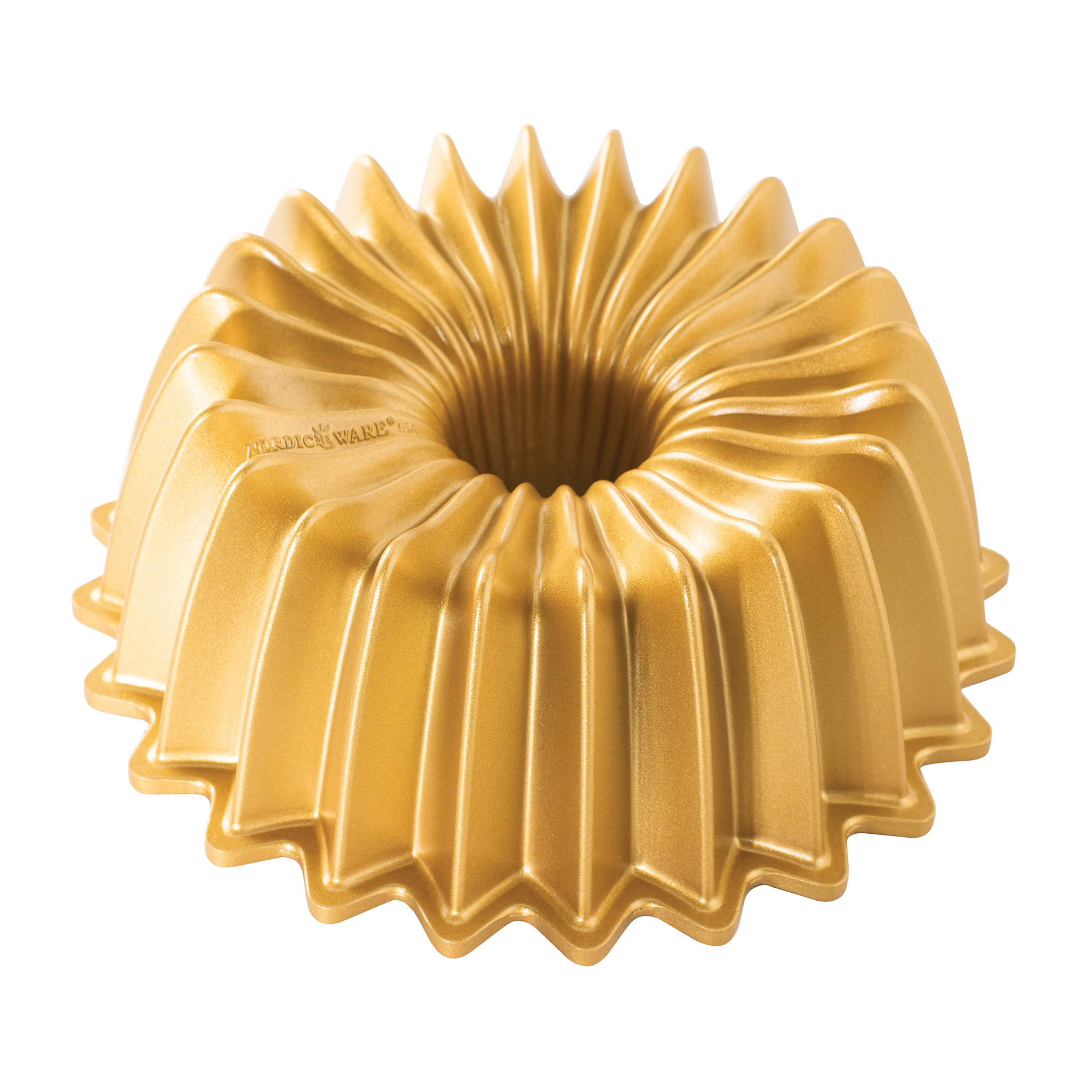  Nordic Ware Formed Bundt Pan, 12-Cup, Red: Home & Kitchen