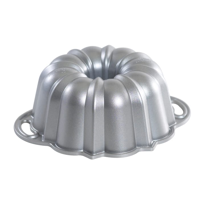 Nordic Ware sea shell cakelet baking form, 0.4 L