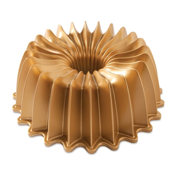 NORDICWARE 9 1/2 CHIFFON BUNDT Cake Pan SCULPTED Drapes HEAVY Cast 10 –  Tarlton Place