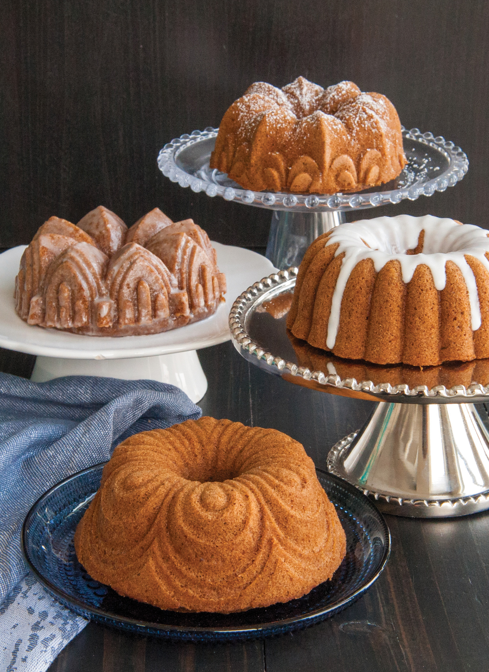 【新品】Nordic Ware Bundt Quartet Mini Cake Nordic Ware bundt quartet baking tin from Nordic Ware
