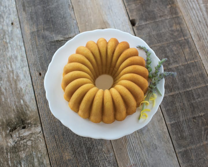 Nordic Ware Elegant party bundt baking tin - 2.4 L - Nordic Ware