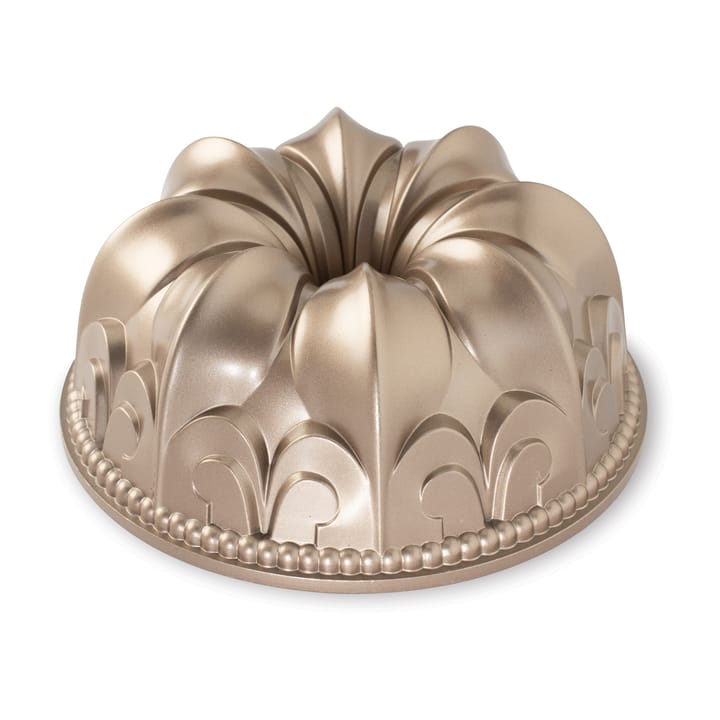 Nordic Ware Blossom Bundt® Cake Pan