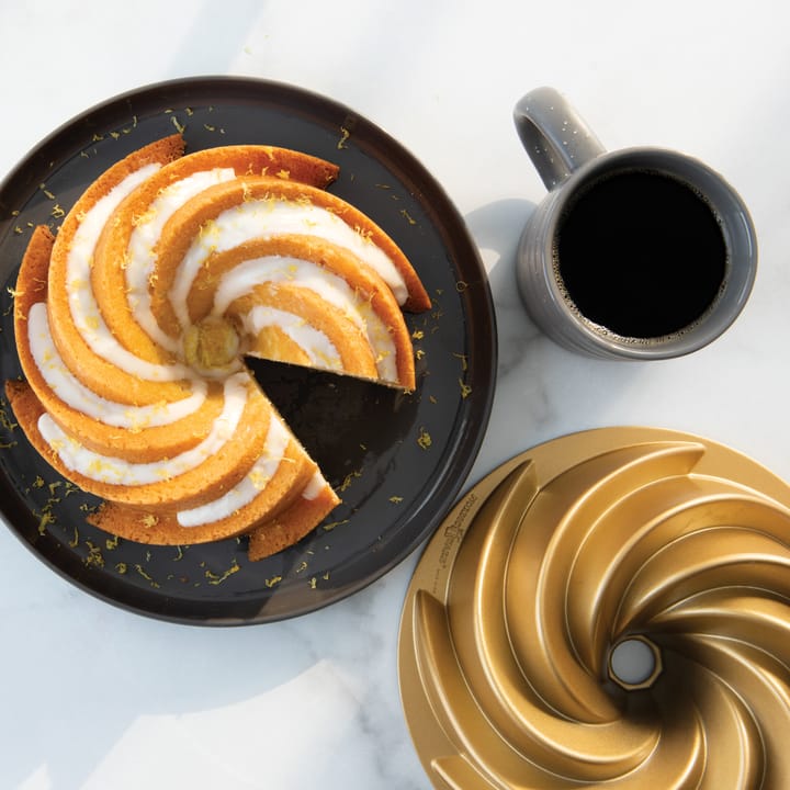 Nordic ware platinum 2025 collection heritage bundt pan