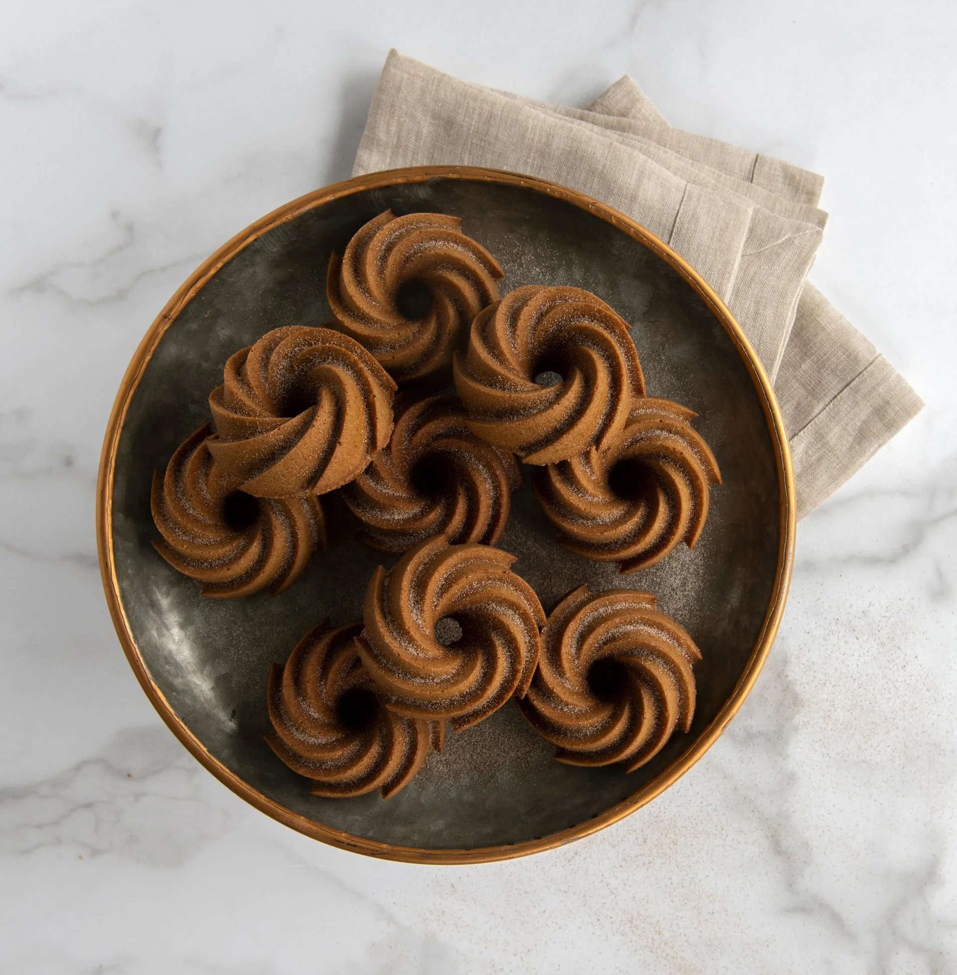Nordic Ware Heritage bundtlette baking tin, Silver Nordic Ware