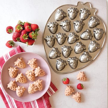 Nordic Ware strawberry bites form - 0.4 L - Nordic Ware