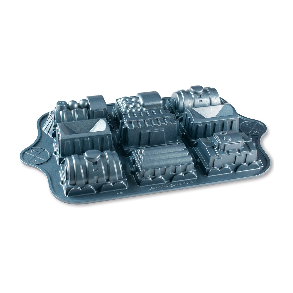 Nordic Ware train cake tin 1.2 L | Scandinavian Design | Cookie/Biscuit cutters & cake tins | Gold-coloured