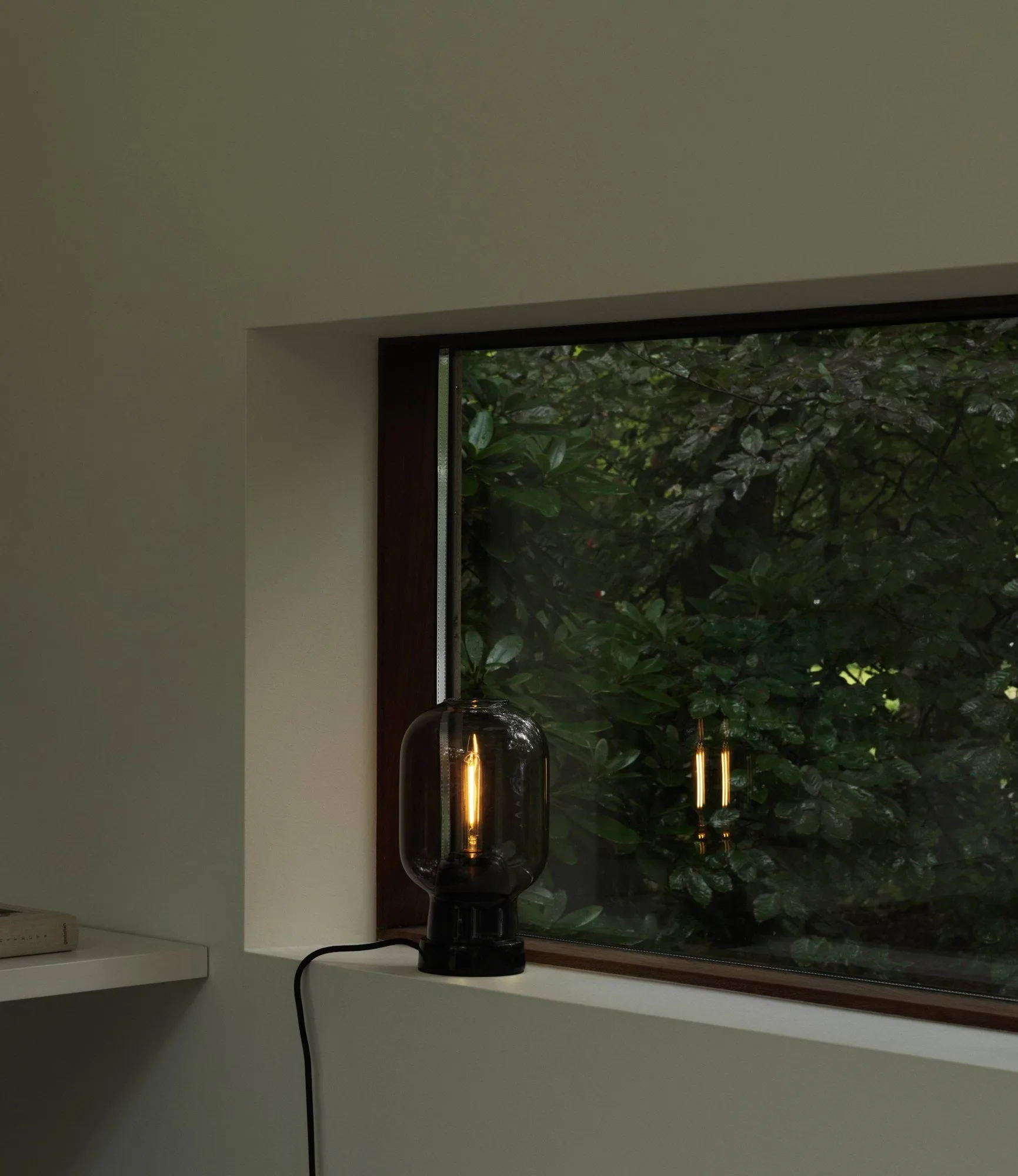 Amp table lamp, grey-black Normann Copenhagen