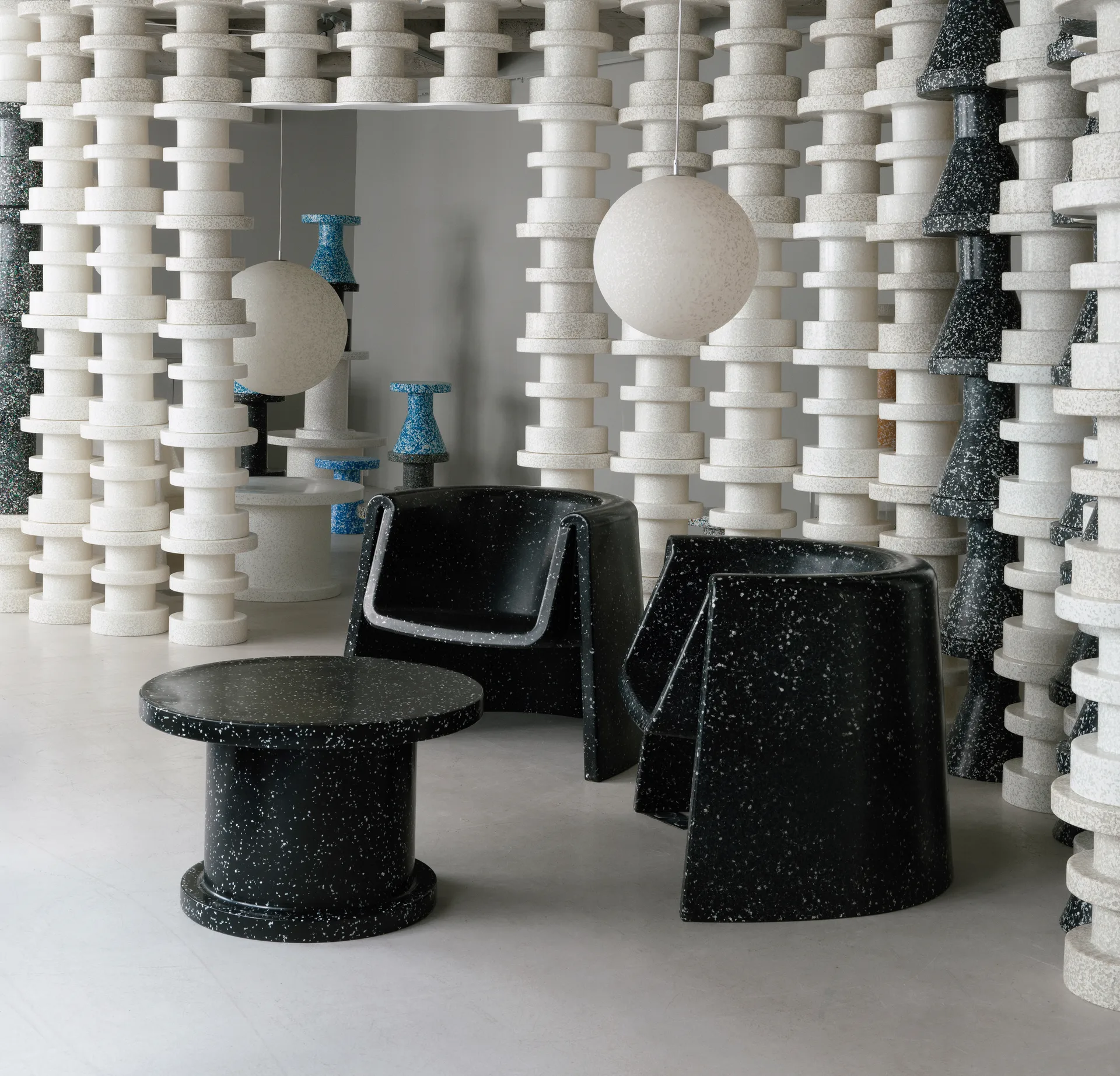 Bit coffee table, Black Normann Copenhagen