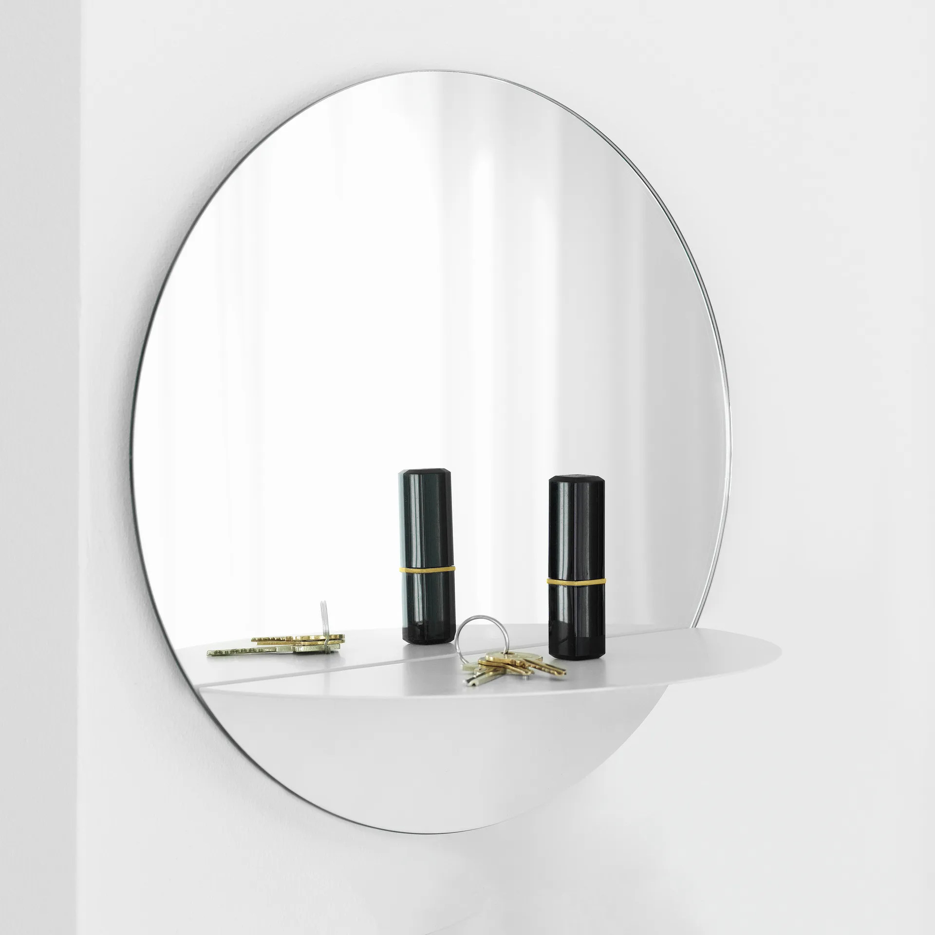 Horizon mirror round, white Normann Copenhagen