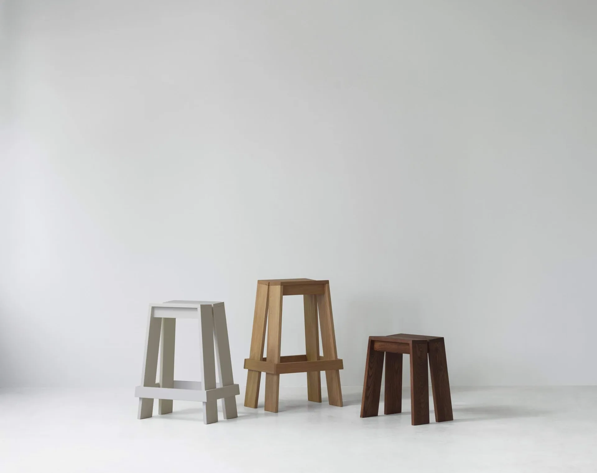Let stool, Brown Stained Ash Normann Copenhagen