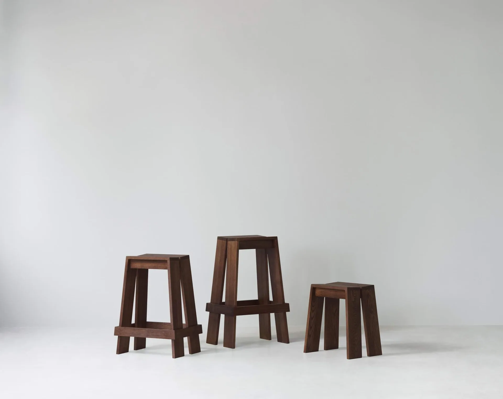 Let stool, Brown Stained Ash Normann Copenhagen