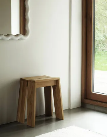 Let stool - Oak - Normann Copenhagen