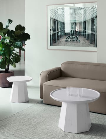 Pine table large, side table Ø65 cm H:44.5 cm - Rose - Normann Copenhagen