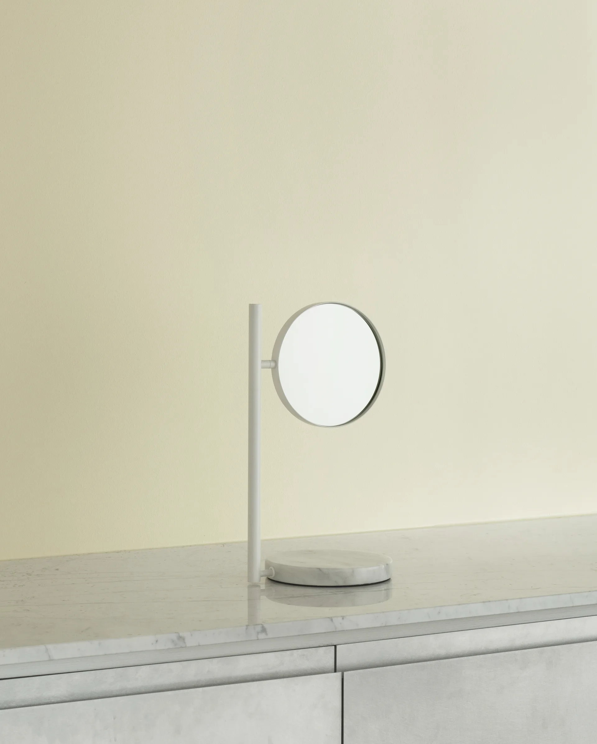 Pose table mirror double-sided, White Normann Copenhagen