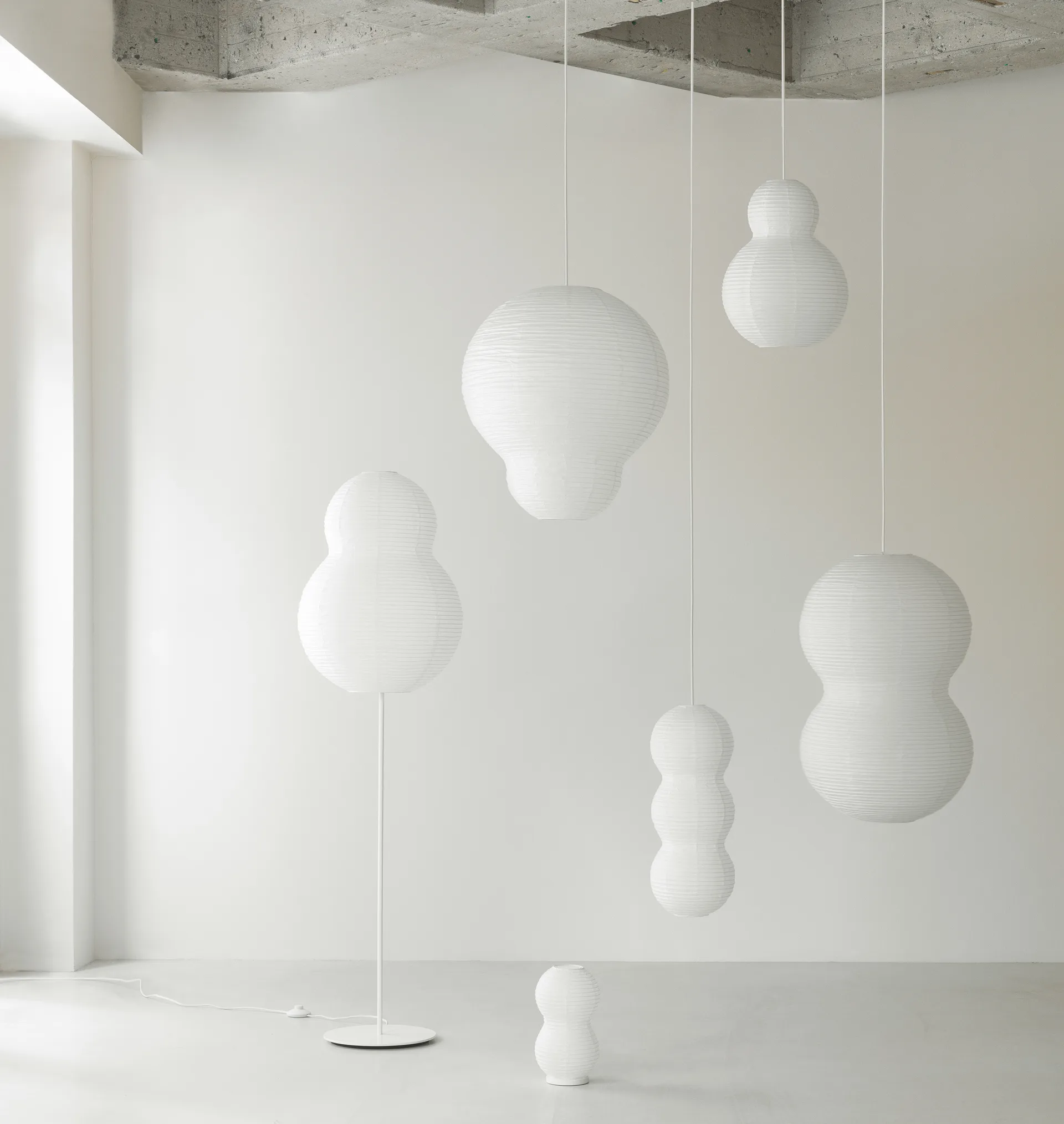 Puff Bubble floor lamp, White Normann Copenhagen