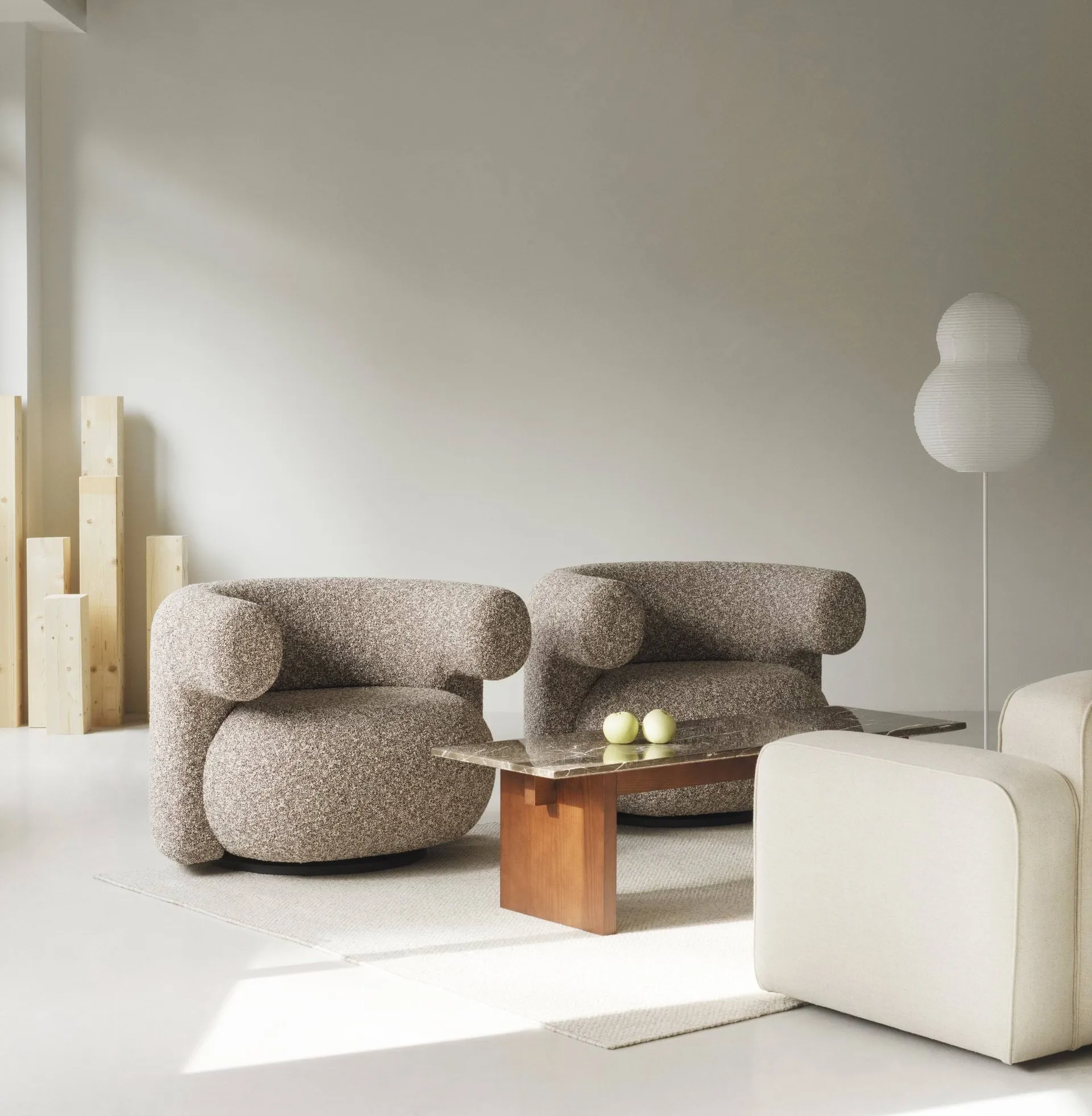 Puff Bubble floor lamp, White Normann Copenhagen
