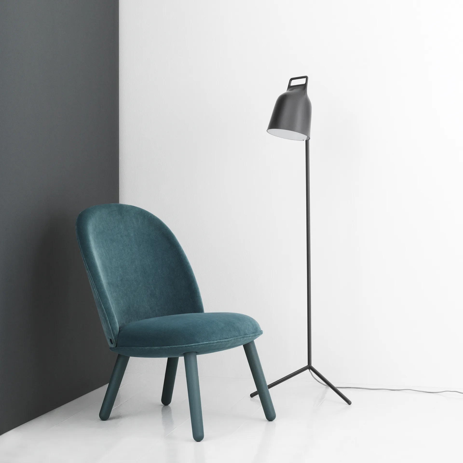 Stage floor lamp, Black, powder-coated steel Normann Copenhagen