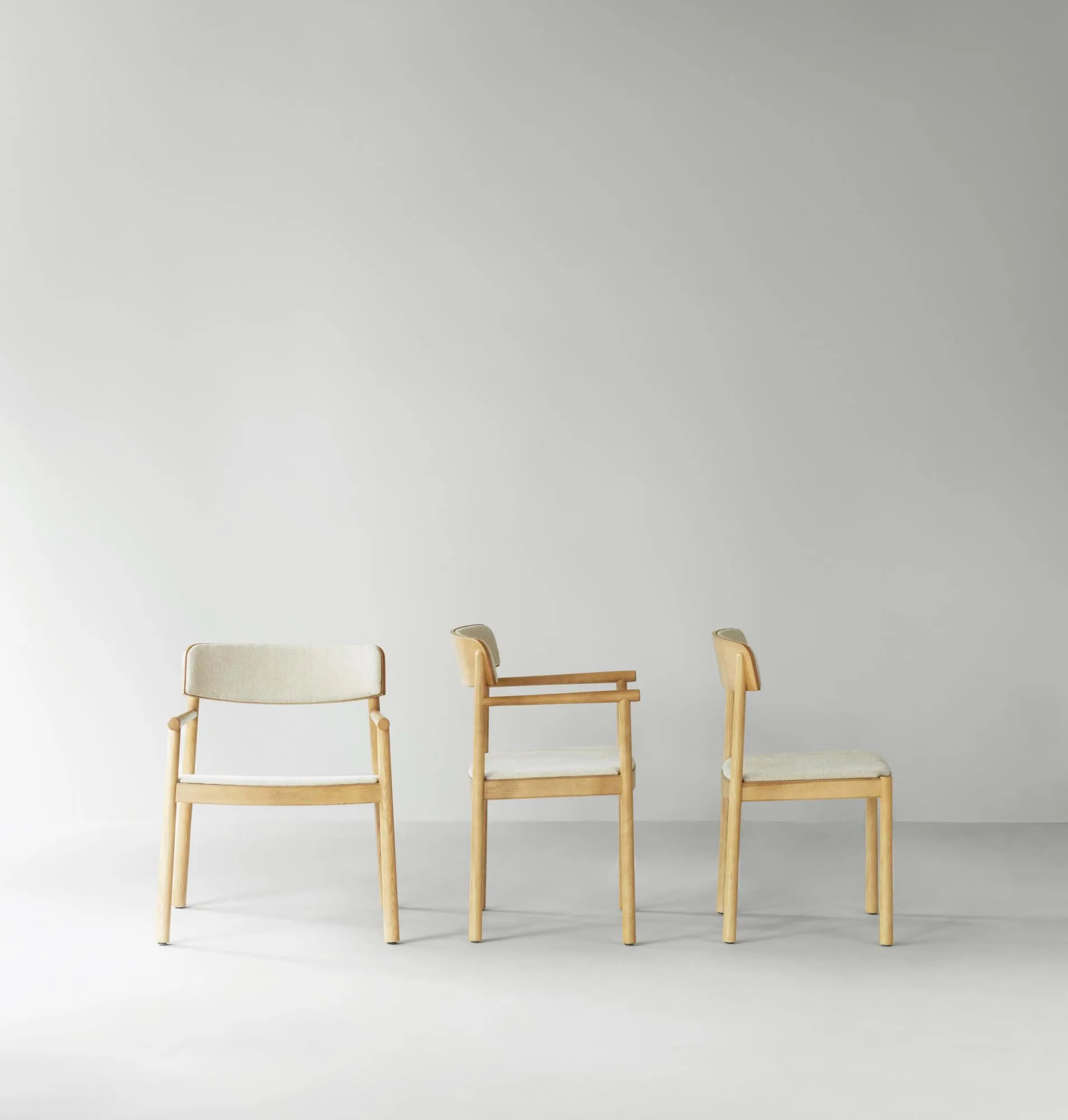 Timb chair, Tan ash-Hallingdal 220 Normann Copenhagen