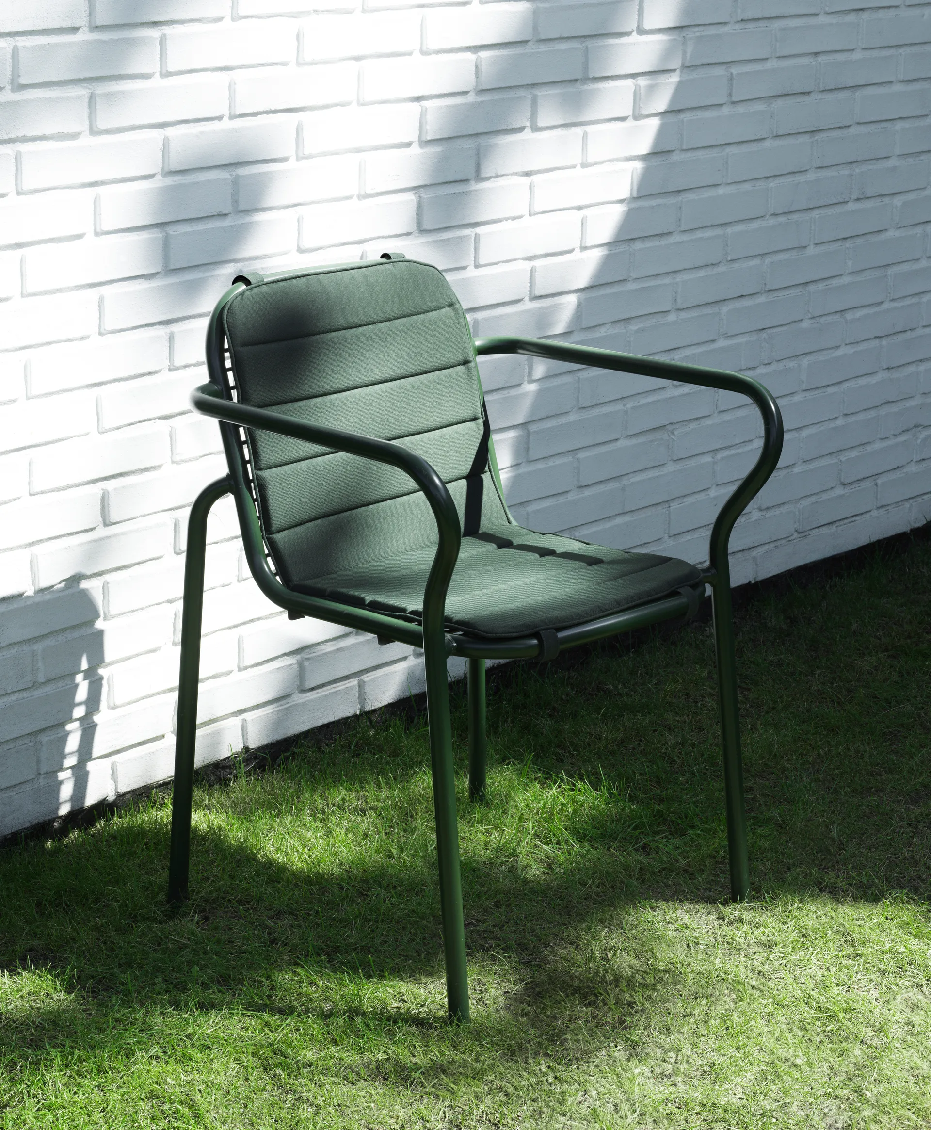 Vig armchair, Green Normann Copenhagen