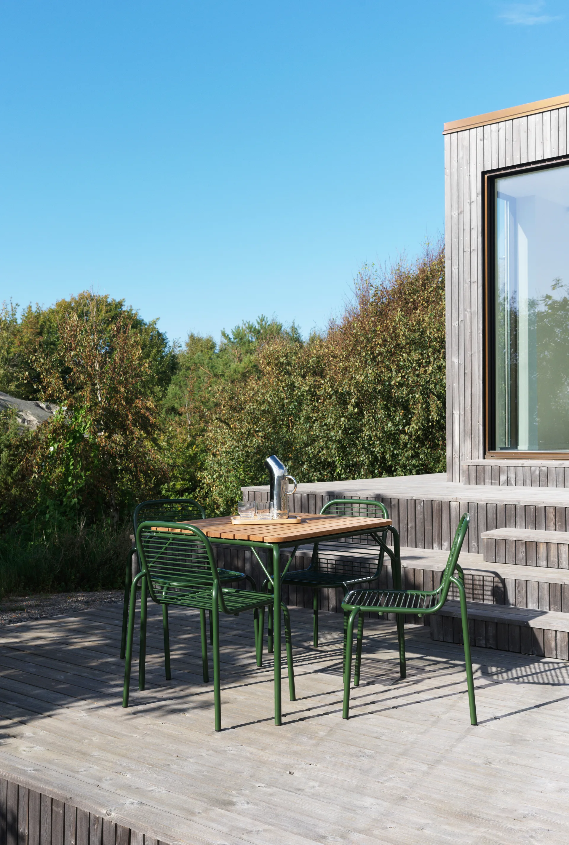 Vig Robinia table 90x80 cm, Green Normann Copenhagen