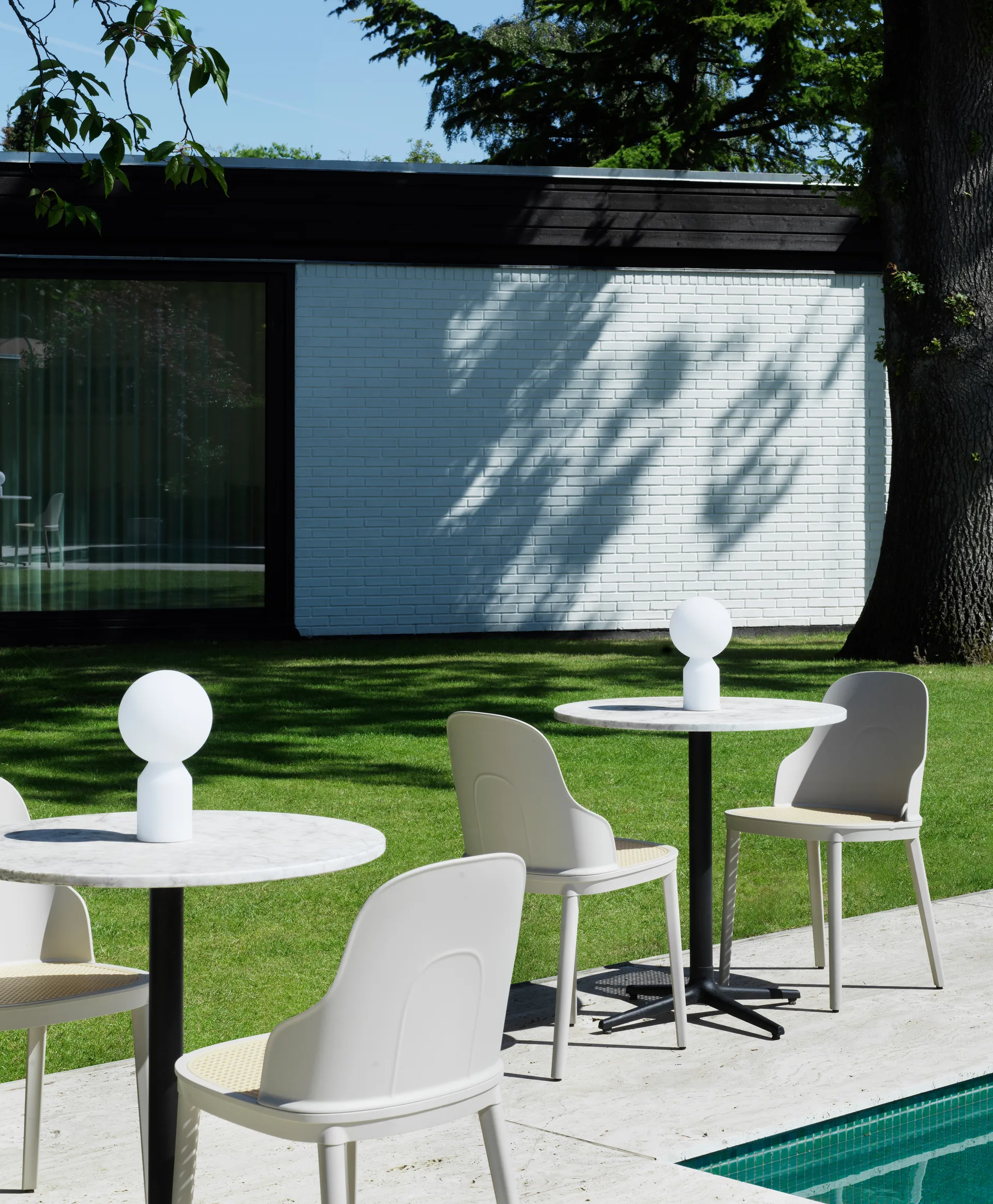 Yo table lamp small, White Normann Copenhagen