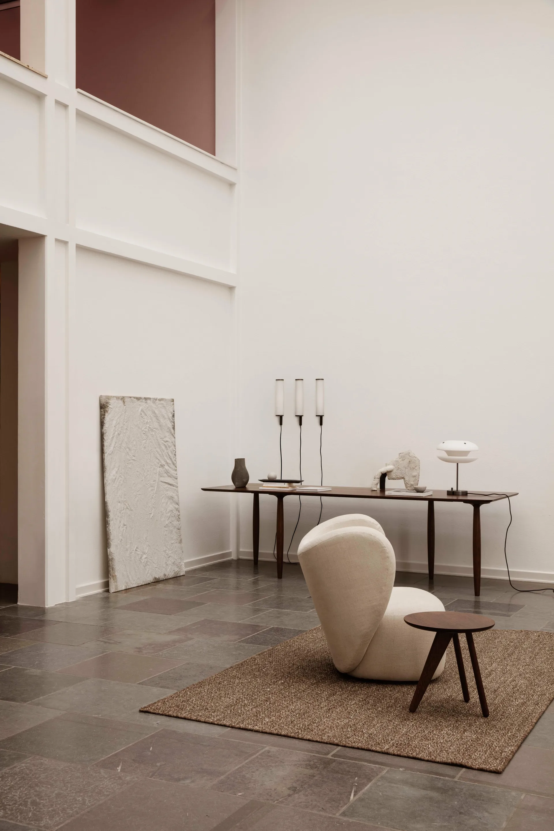 Fin side table 40 cm, Dark smoked oak NORR11