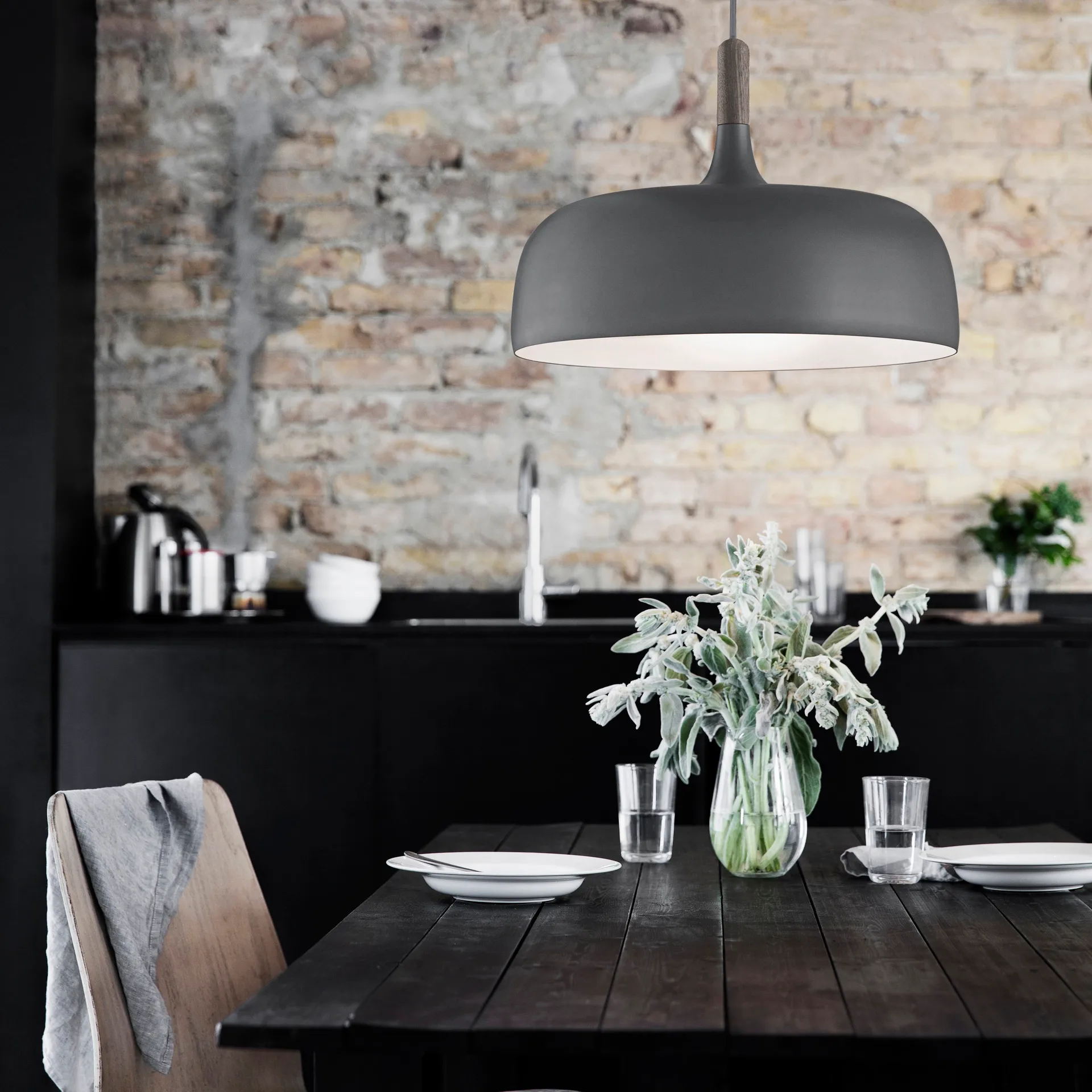Acorn pendant lamp, grey Northern