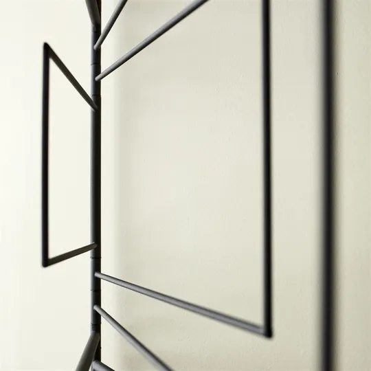 Frame hanger from Northern