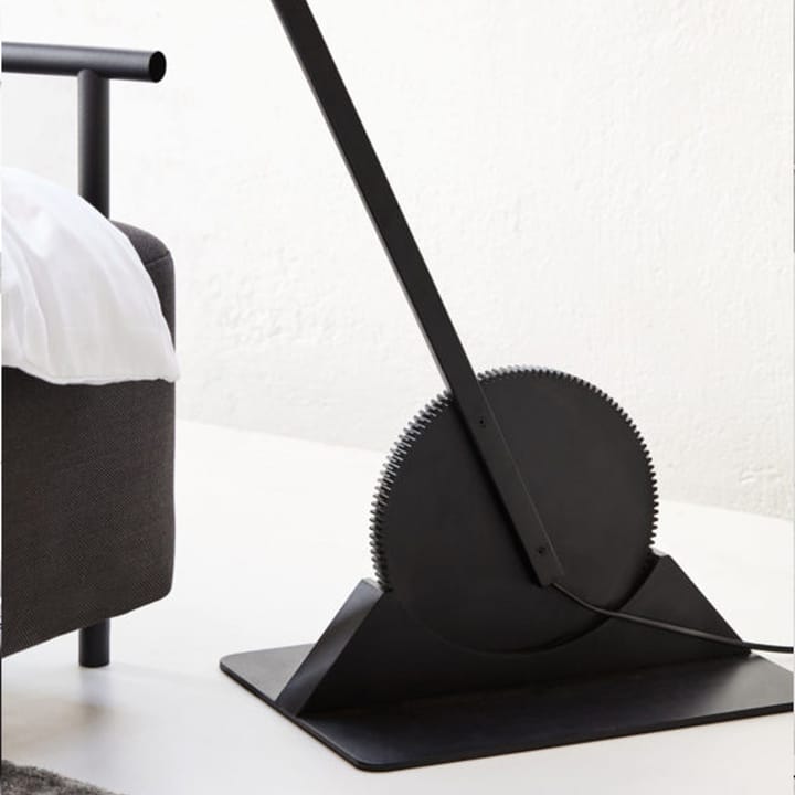 Gear floor lamp, Black Northern