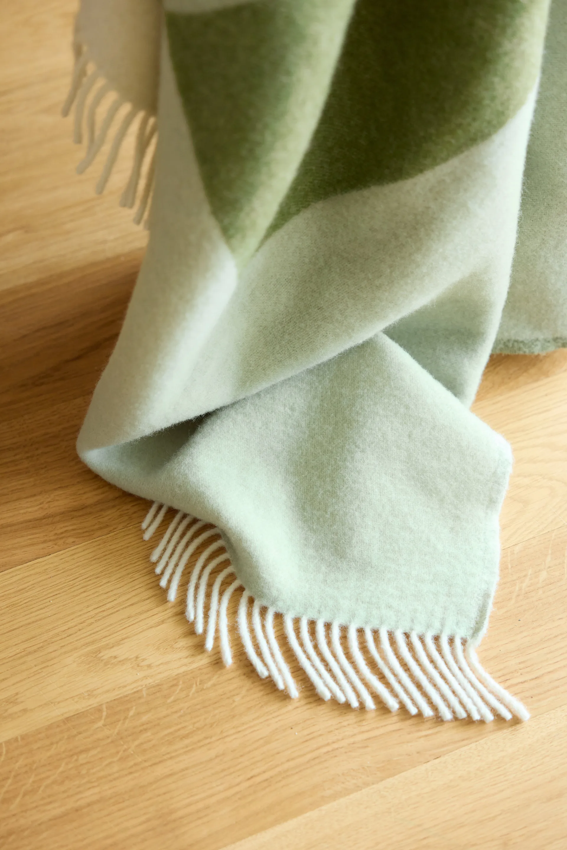 Layer throw blanket, Green, 130x170 cm Northern