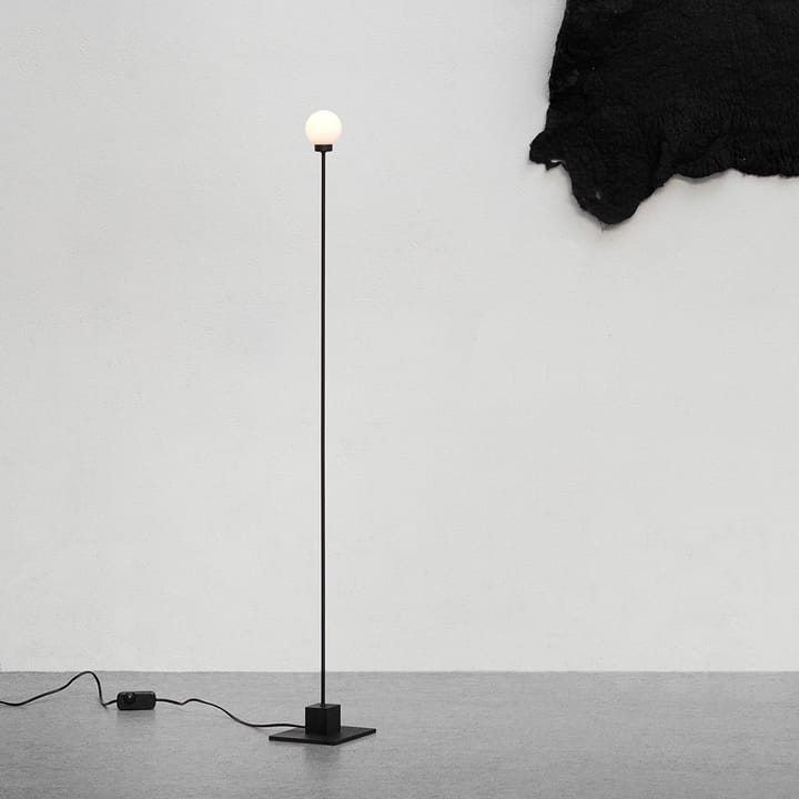 Snowball floor lamp, black Northern