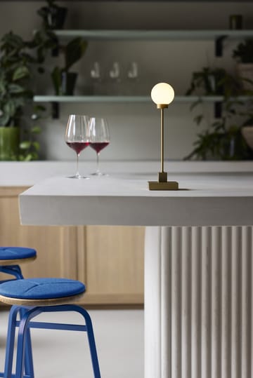 Snowball portable table lamp 33 cm - Brass - Northern