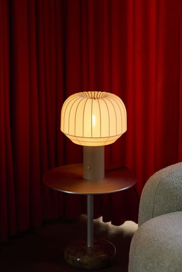Tradition table lamp 39 cm - White - Northern