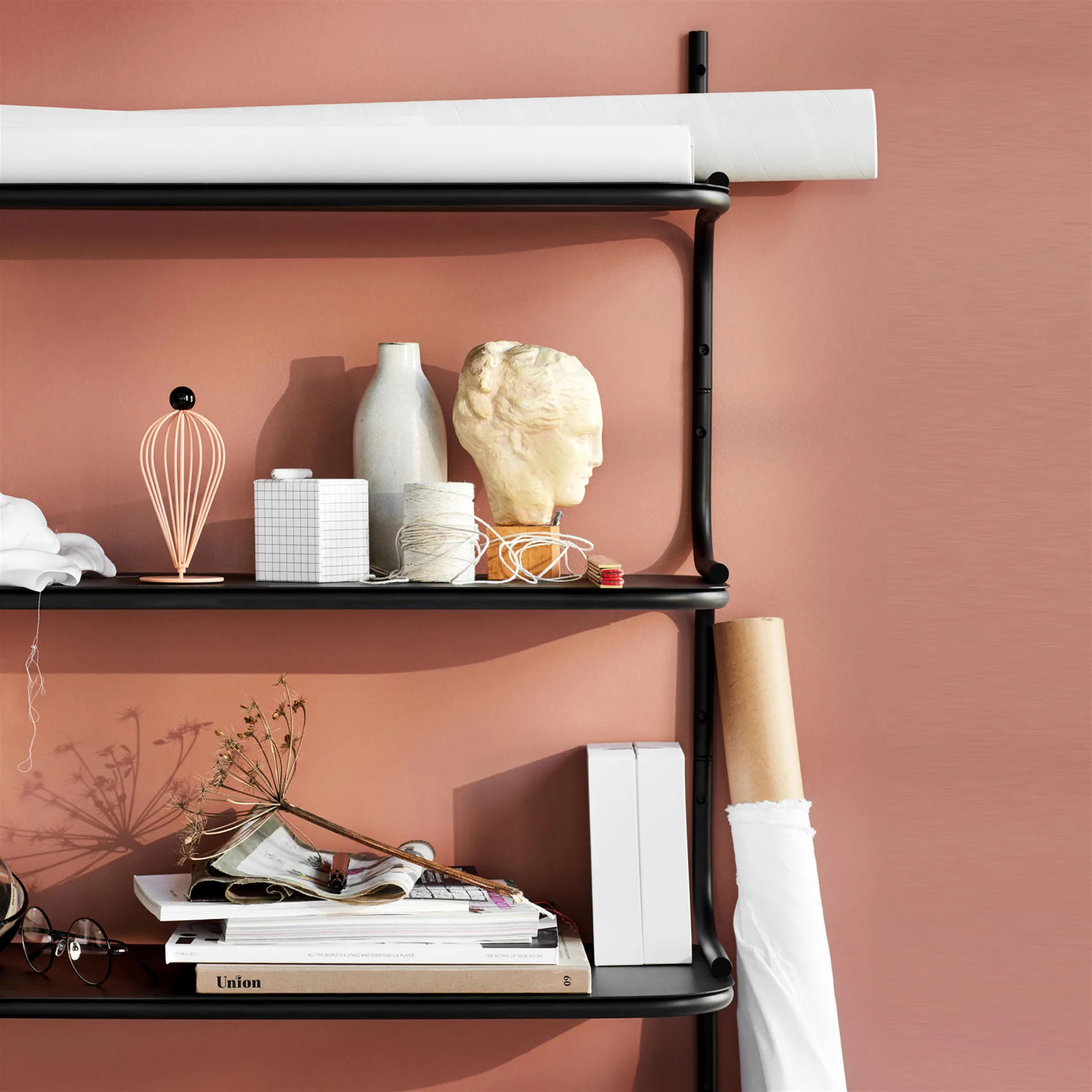 Wired wall shelf, black Northern