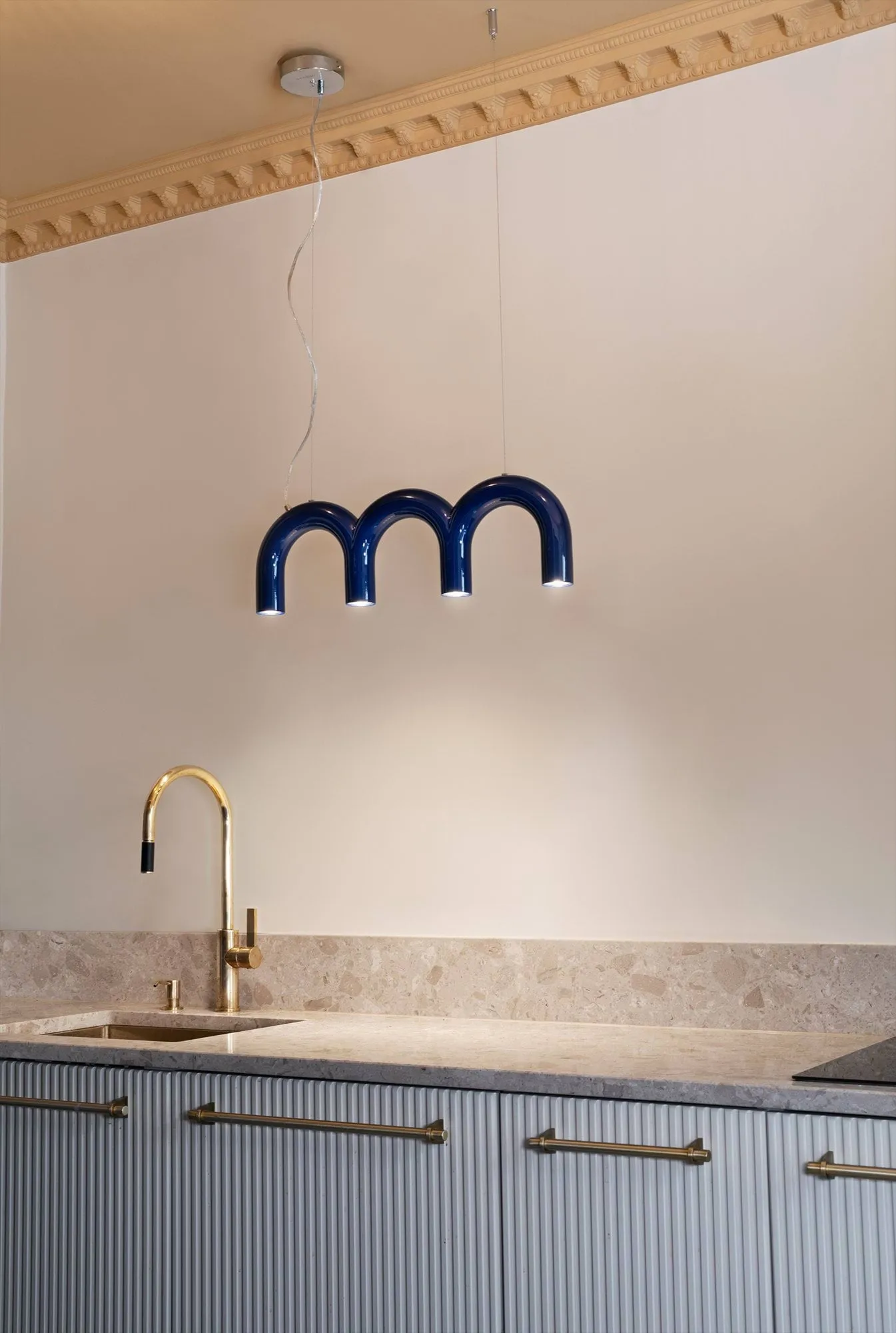 Arch Triplette pendant lamp, Blue, 65.6 cm Oblure