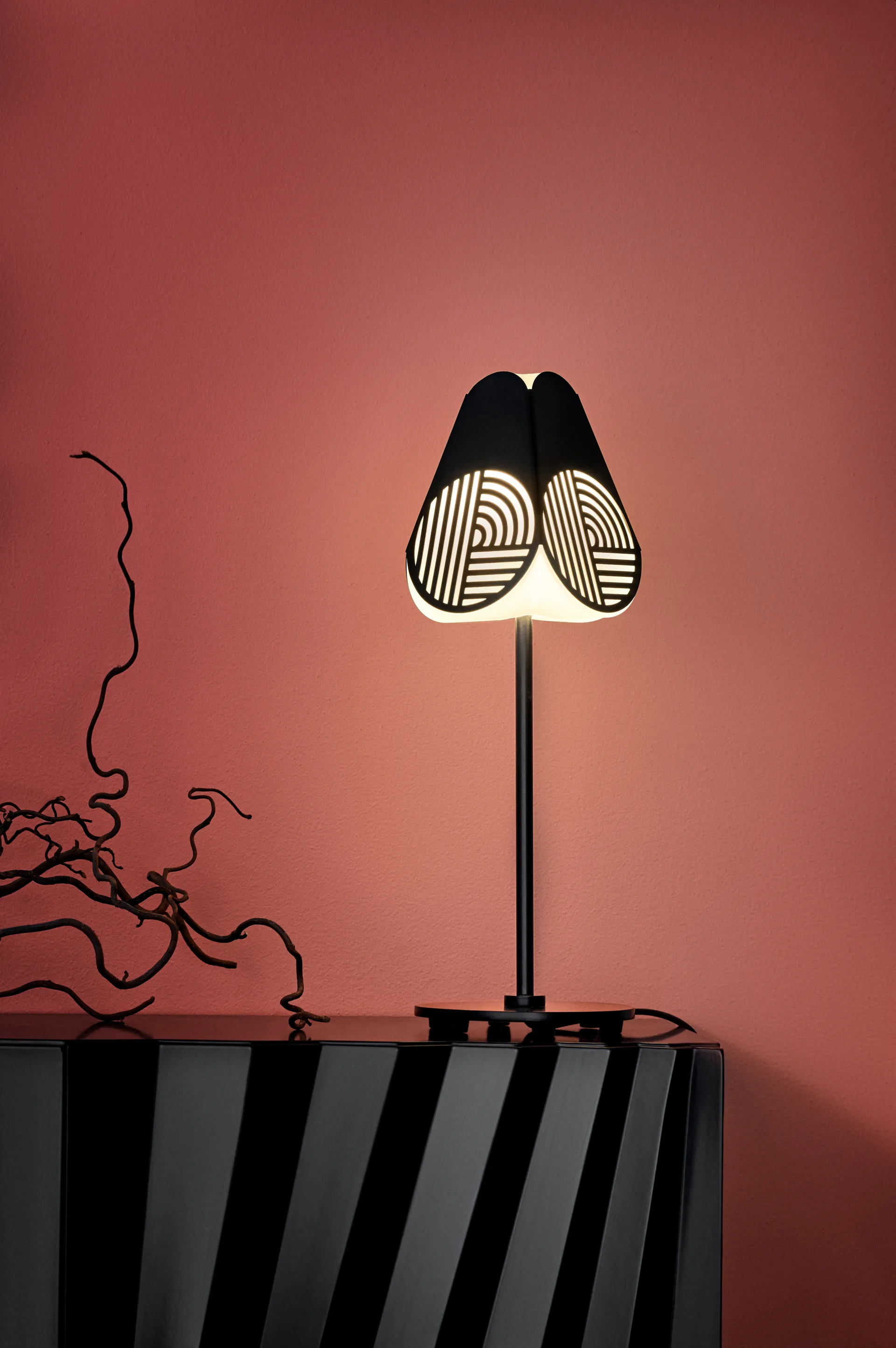 Notic table lamp, Black Oblure
