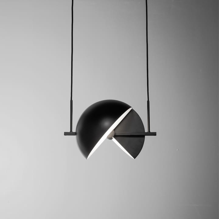 Trapeze pendant Ø28.1 cm - Black - Oblure